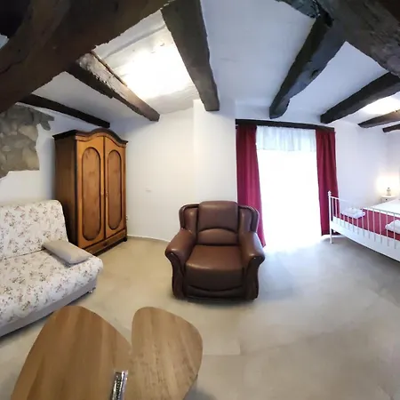 Apartman Studio Baladur Roc Exterior photo